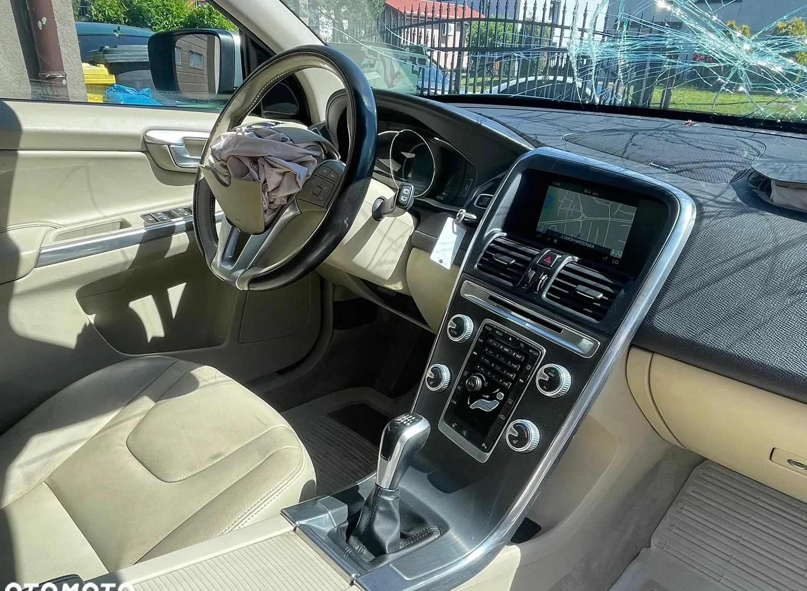 Volvo XC 60 cena 43900 przebieg: 153000, rok produkcji 2016 z Tykocin małe 191